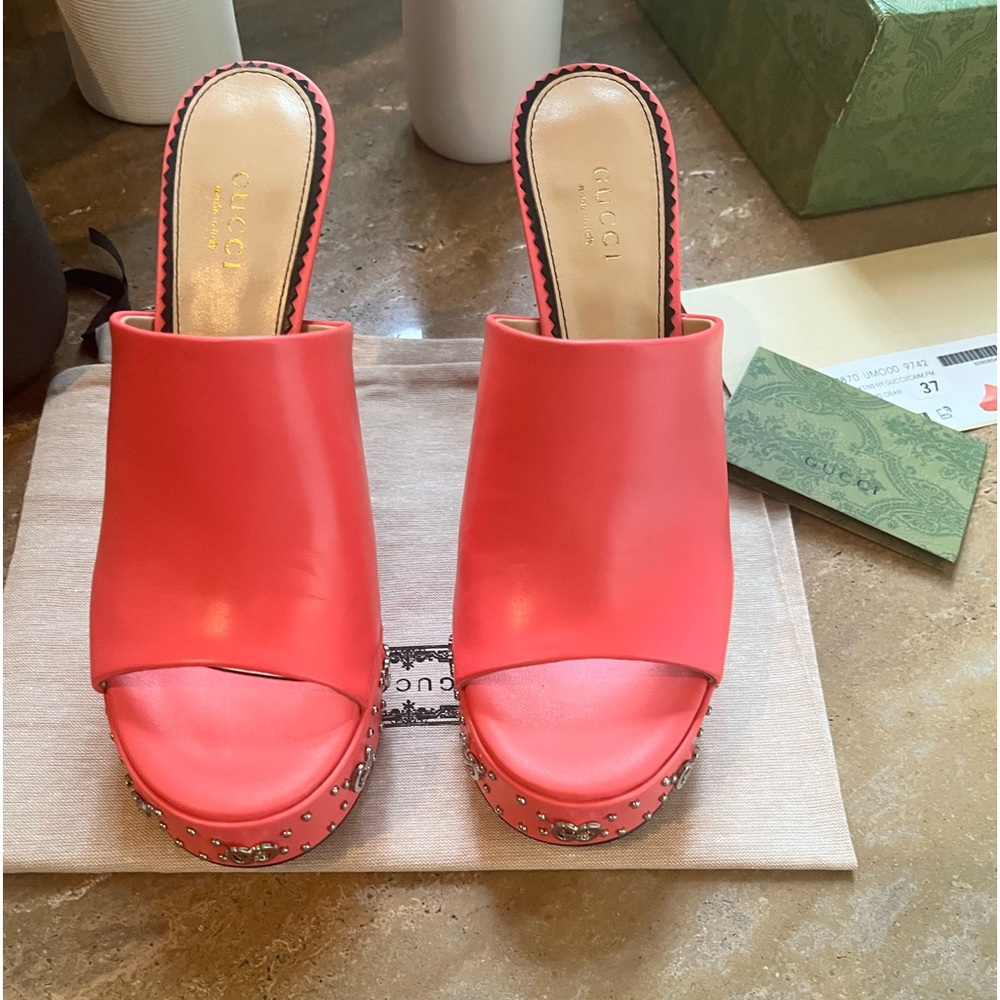 Gucci platform sandals pink , size 7. Brand new
